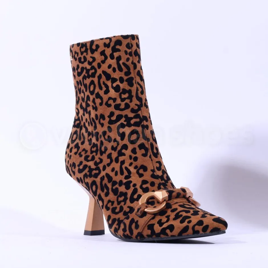 Women Una Healy Kissing You Link Detail Boot - Cheetah