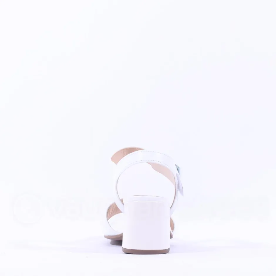Women Gabor Kooky Block Heel Slingback Sandal - White Leather