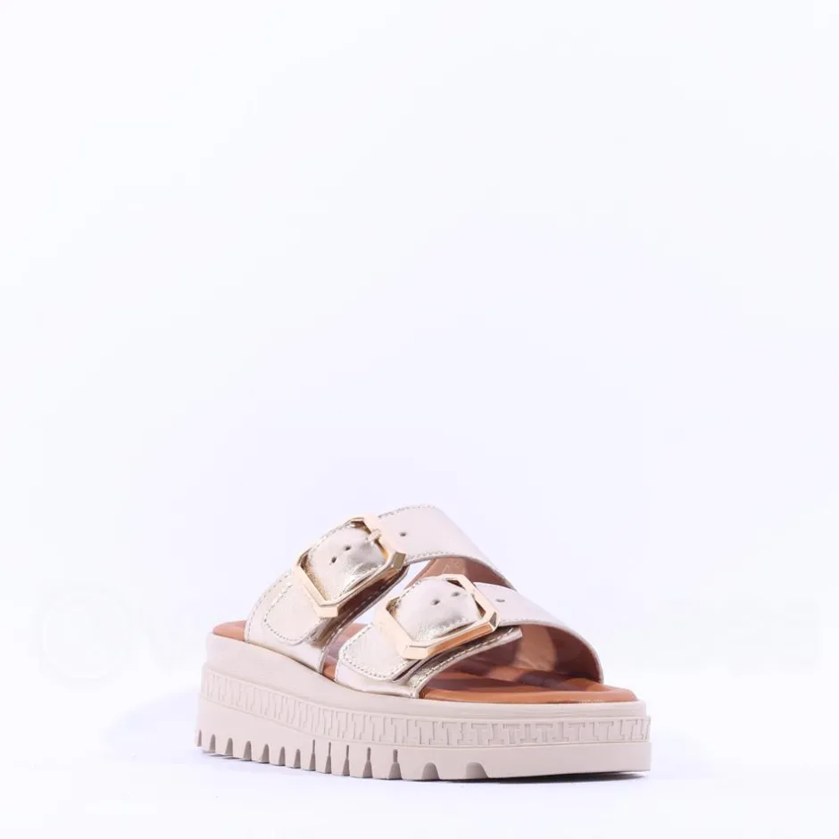 Women Tamaris Lalita Platform Buckle Mule - Light Gold