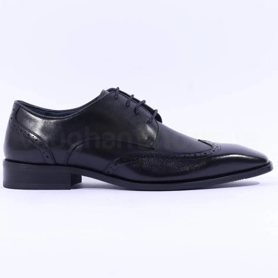 Tommy Bowe Lavington Wing Tip Shoe - Black Leather