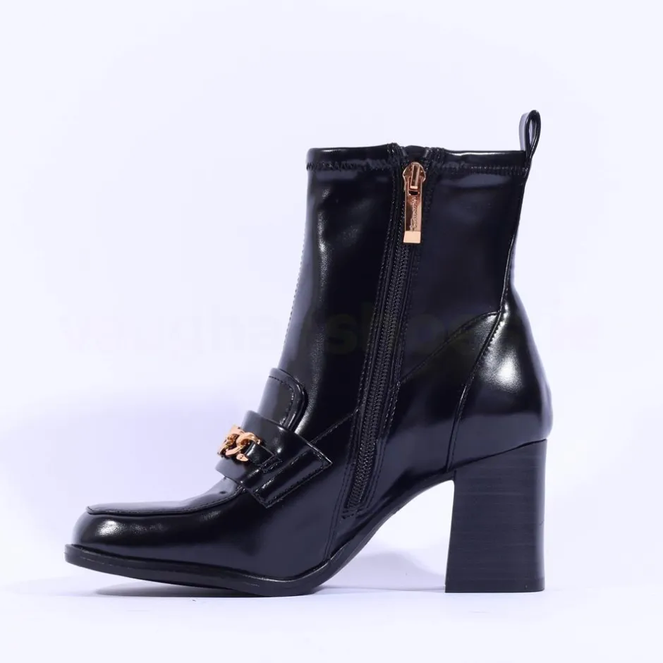 Women Tamaris Linny Link Loafer Style Boot - Black