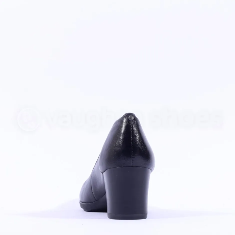 Women Tamaris Marva Block Heel Court Shoe - Black Leather