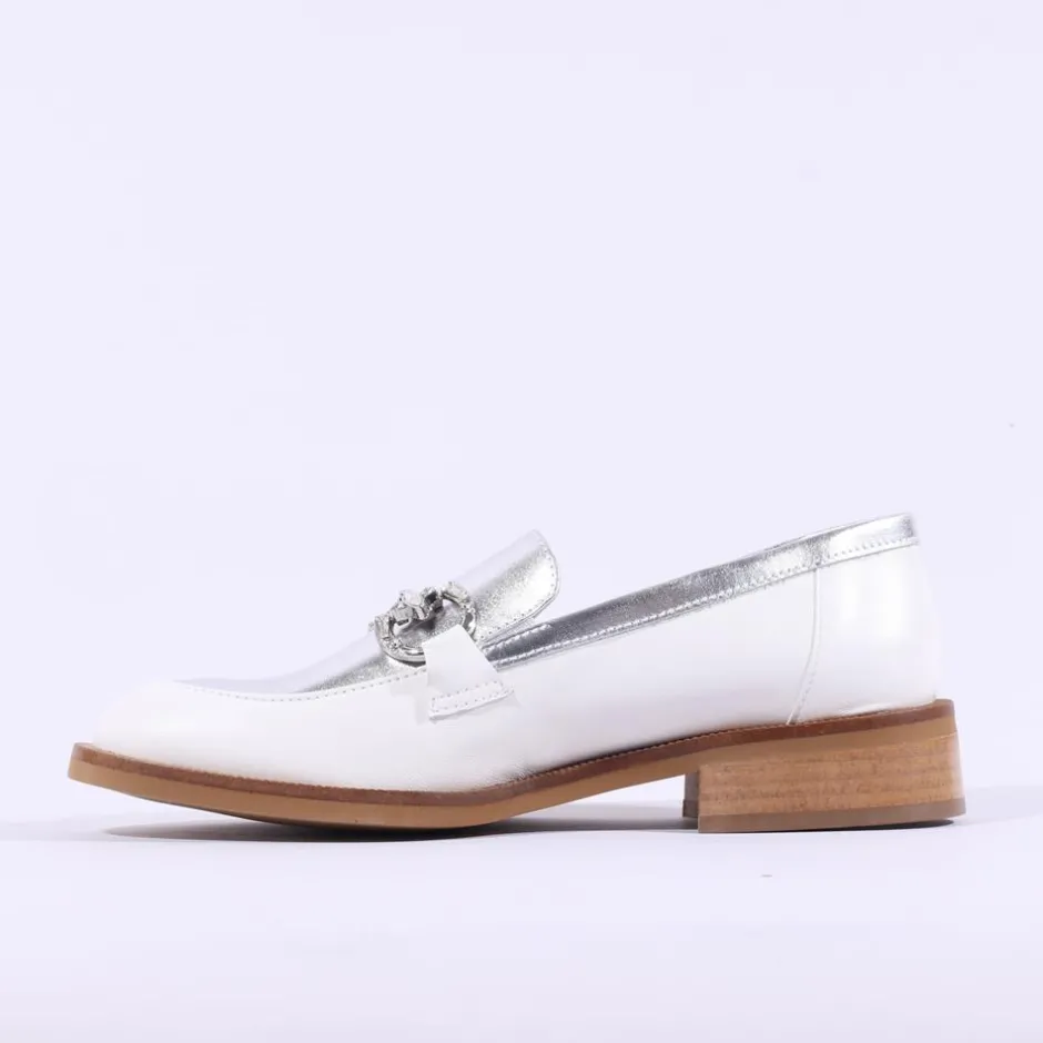 Women Marco Moreo Maura Slip On Link Loafer - Silver White