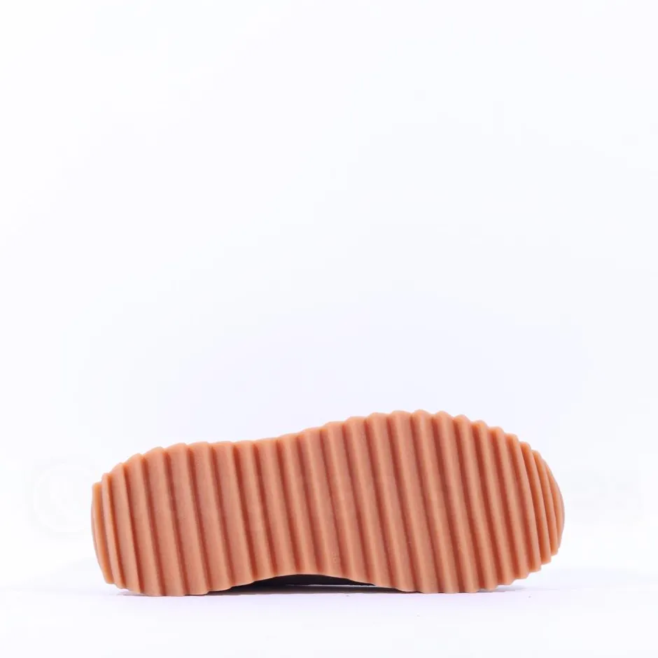 Women Tamaris Milena Platform Cleated Trainer - Gold Combination