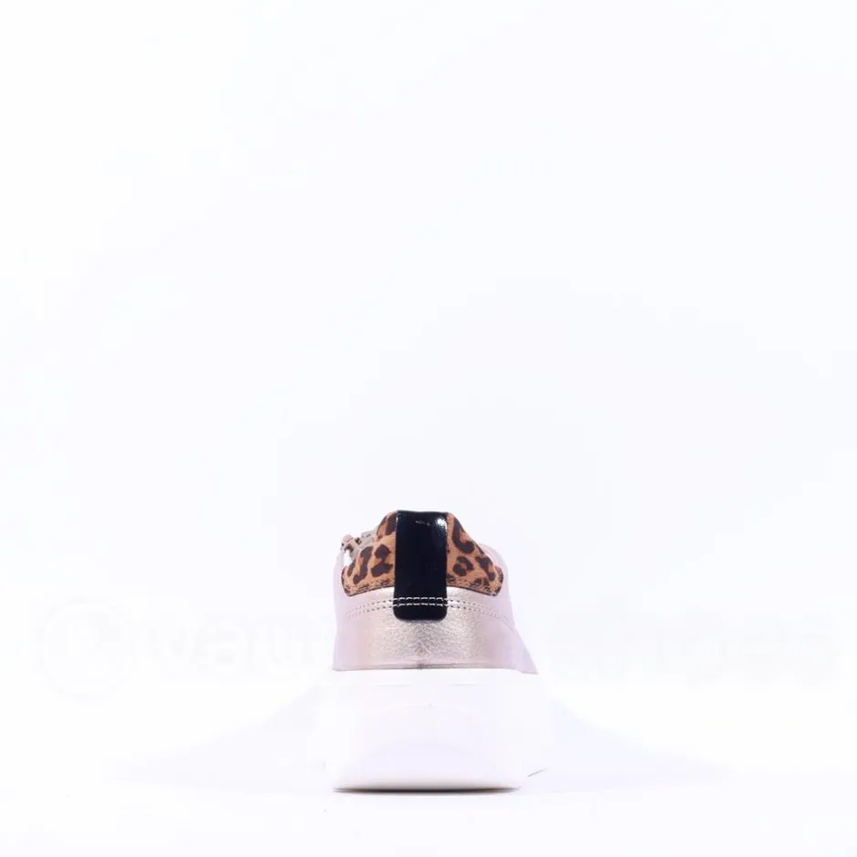 Women Ara Monaco Internal Zip Platform Trainer - Metallic Leopard