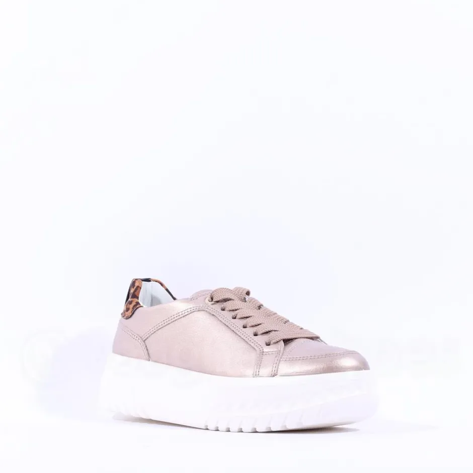 Women Ara Monaco Internal Zip Platform Trainer - Metallic Leopard