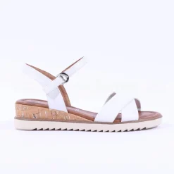 Women Tamaris Nirmala Low Cork Wedge Sandal - White