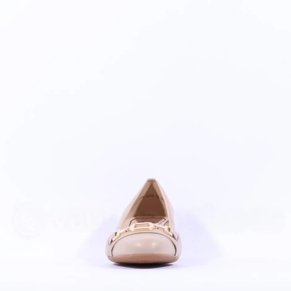 Women Ara Nizza Link Court Shoe - Nude Gold