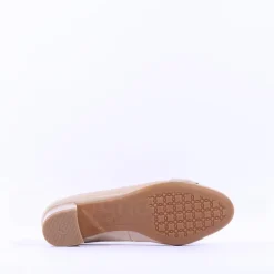 Women Ara Nizza Link Court Shoe - Nude Gold