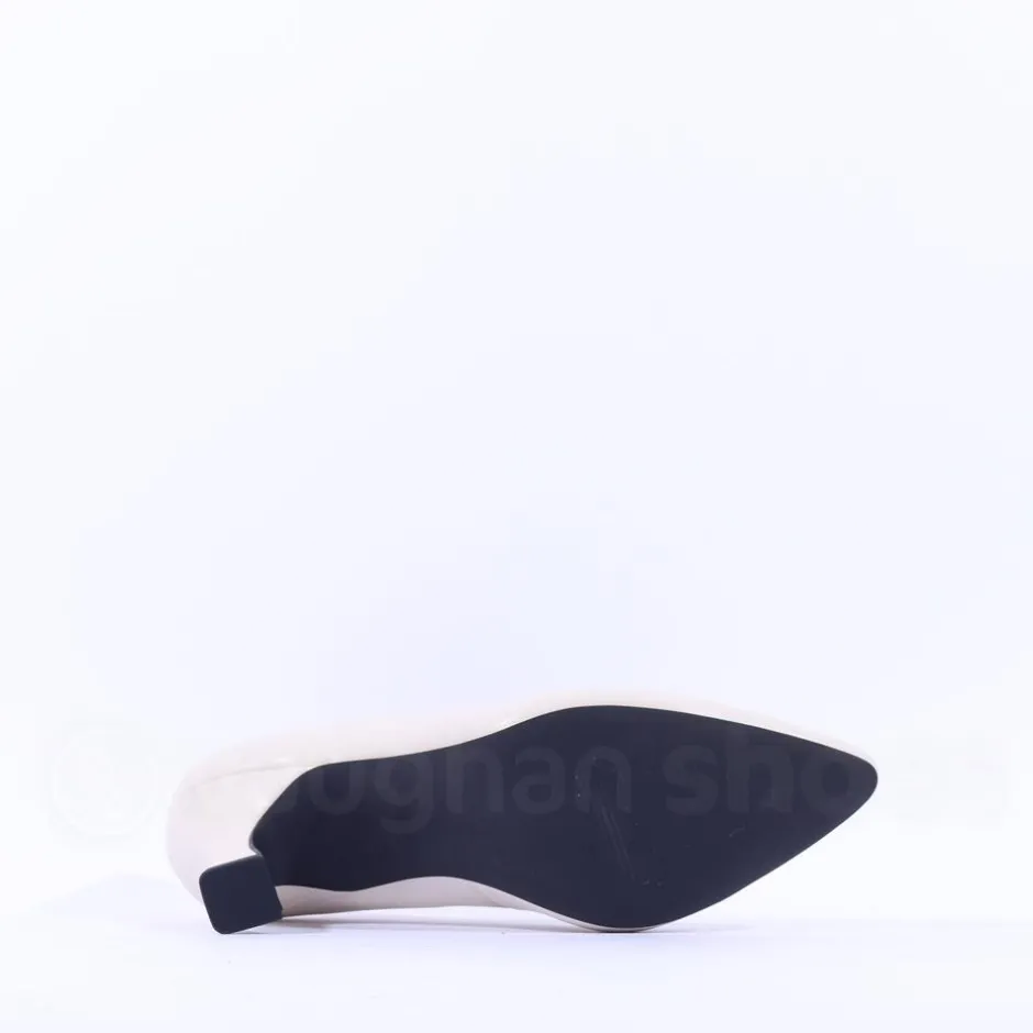 Women Marco Tozzi Nosca Pointed Toe Mid Heel - Cream
