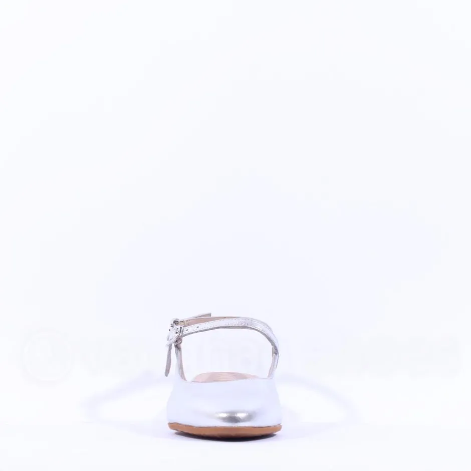 Women Wonders Oriana Low Mary Jane Pump - Silver Leather