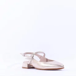 Women Wonders Oriana Low Mary Jane Pump - Gold Leather