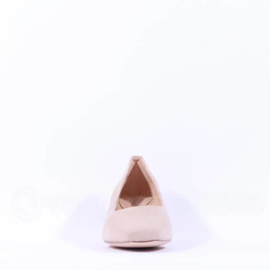 Women Peter Kaiser Padua Block Heel Court Shoe - Sand Suede