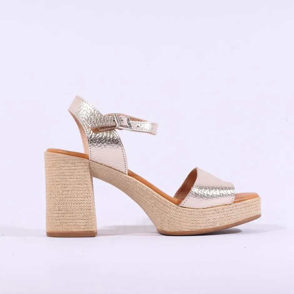 Women Oh My Sandals Platform Heel Slingback - Gold