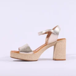 Women Oh My Sandals Platform Heel Slingback - Gold