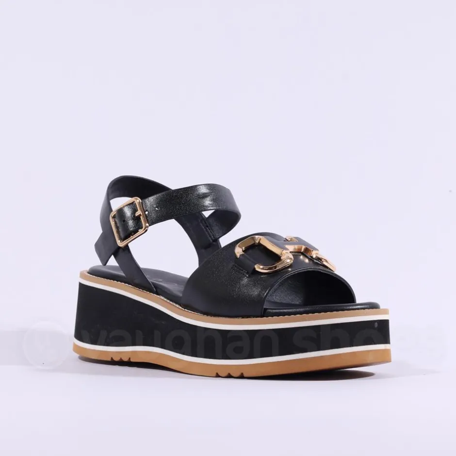 Women Repo Platform Sandwich Sole Sandal - Black
