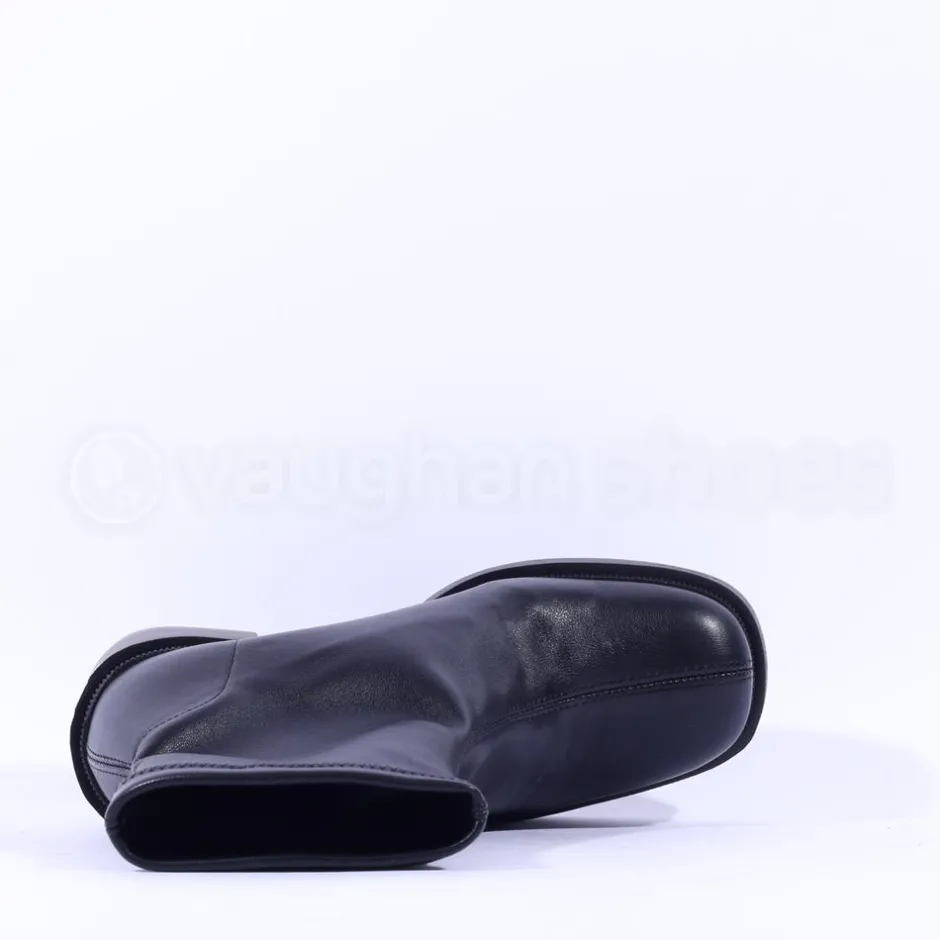 Women Miss Elastic Platform Sock Boot - Black Leather