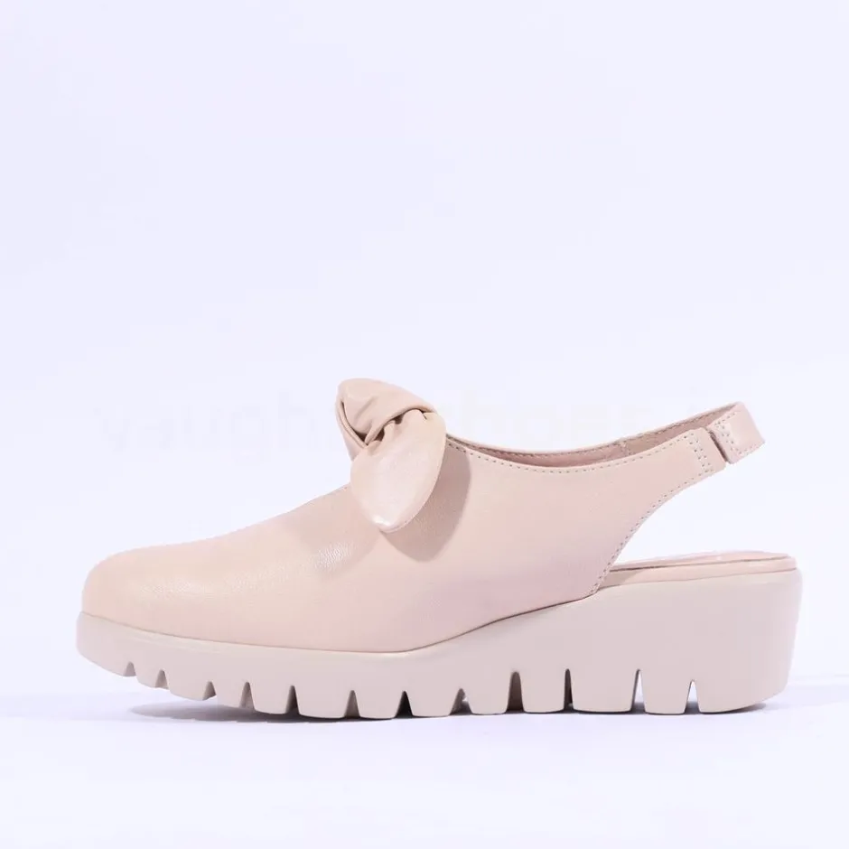 Women Wonders San Marino Bow Slingback Wedge - Nude Leather