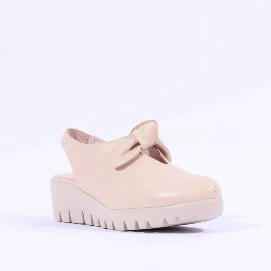 Women Wonders San Marino Bow Slingback Wedge - Nude Leather