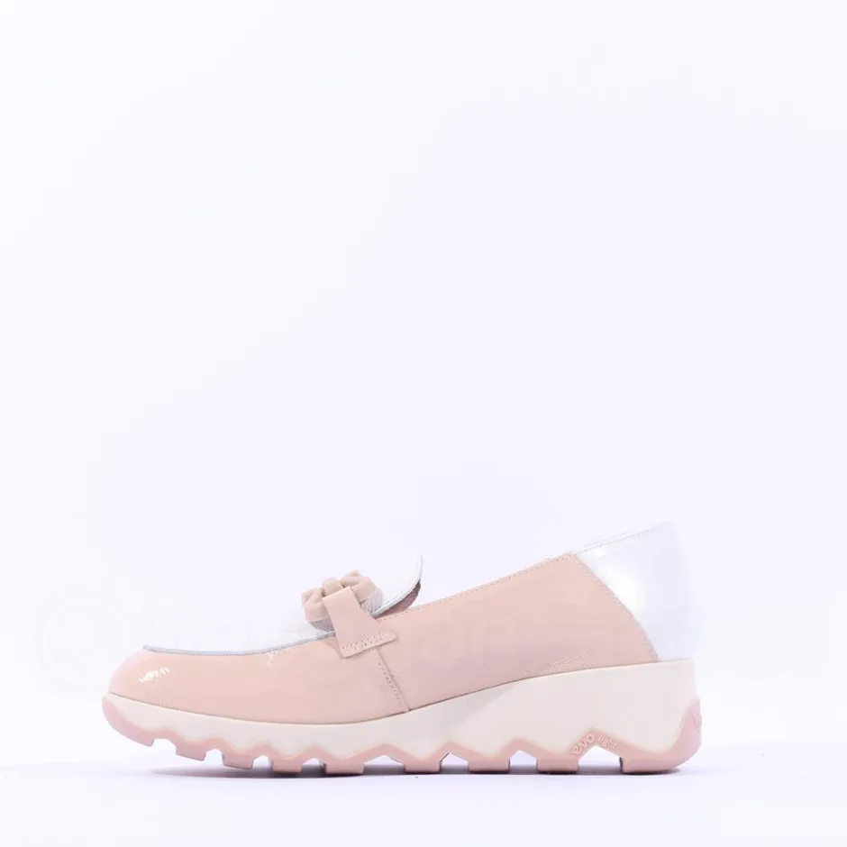 Women Wonders Sima Wedge Link Shoe - Nude Patent
