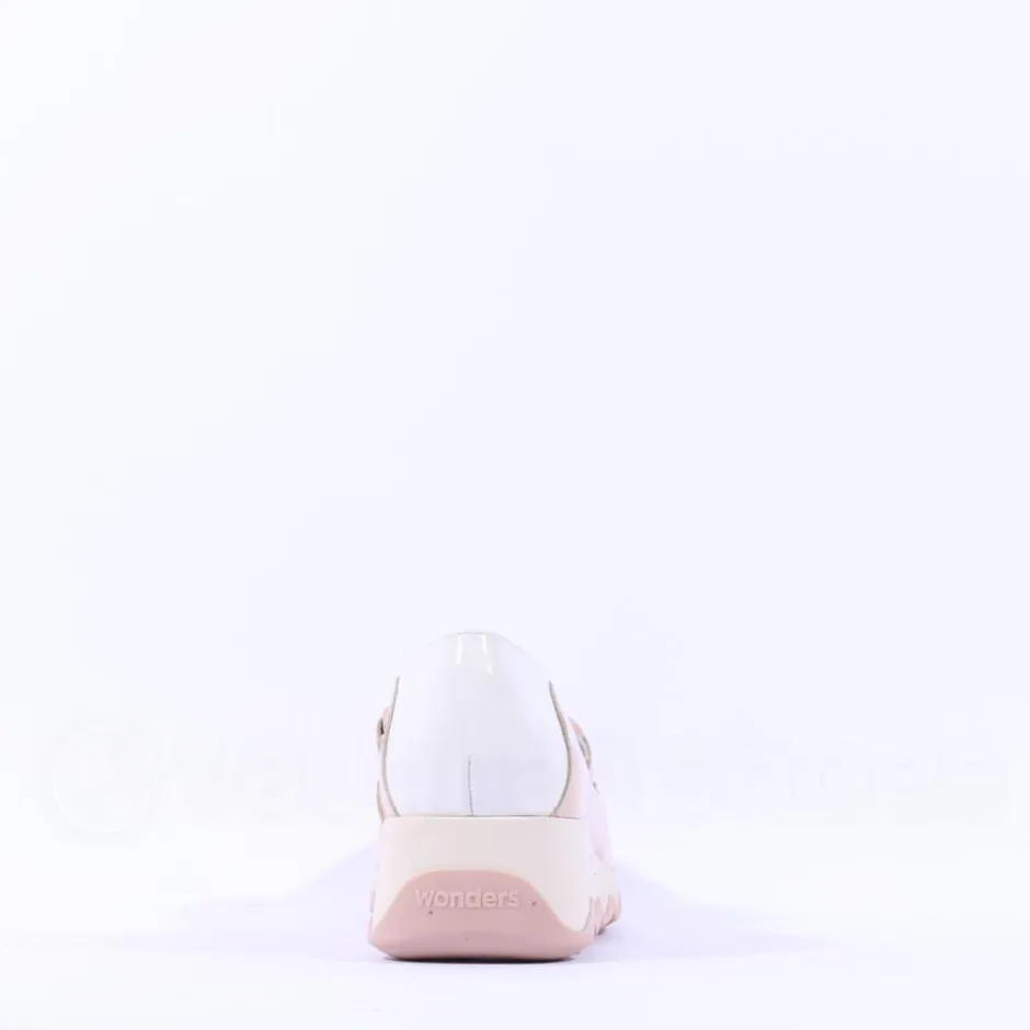 Women Wonders Sima Wedge Link Shoe - Nude Patent