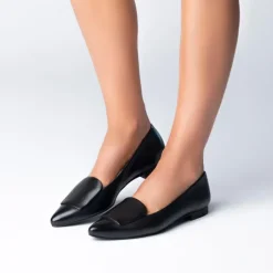 Women Paul Green Slip On Square Detail Loafer - Black Leather