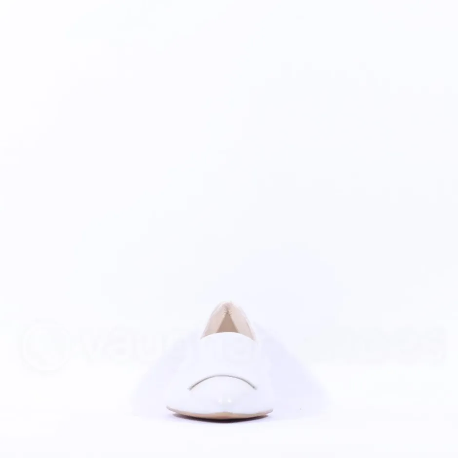 Women Paul Green Slip On Square Detail Loafer - Ivory