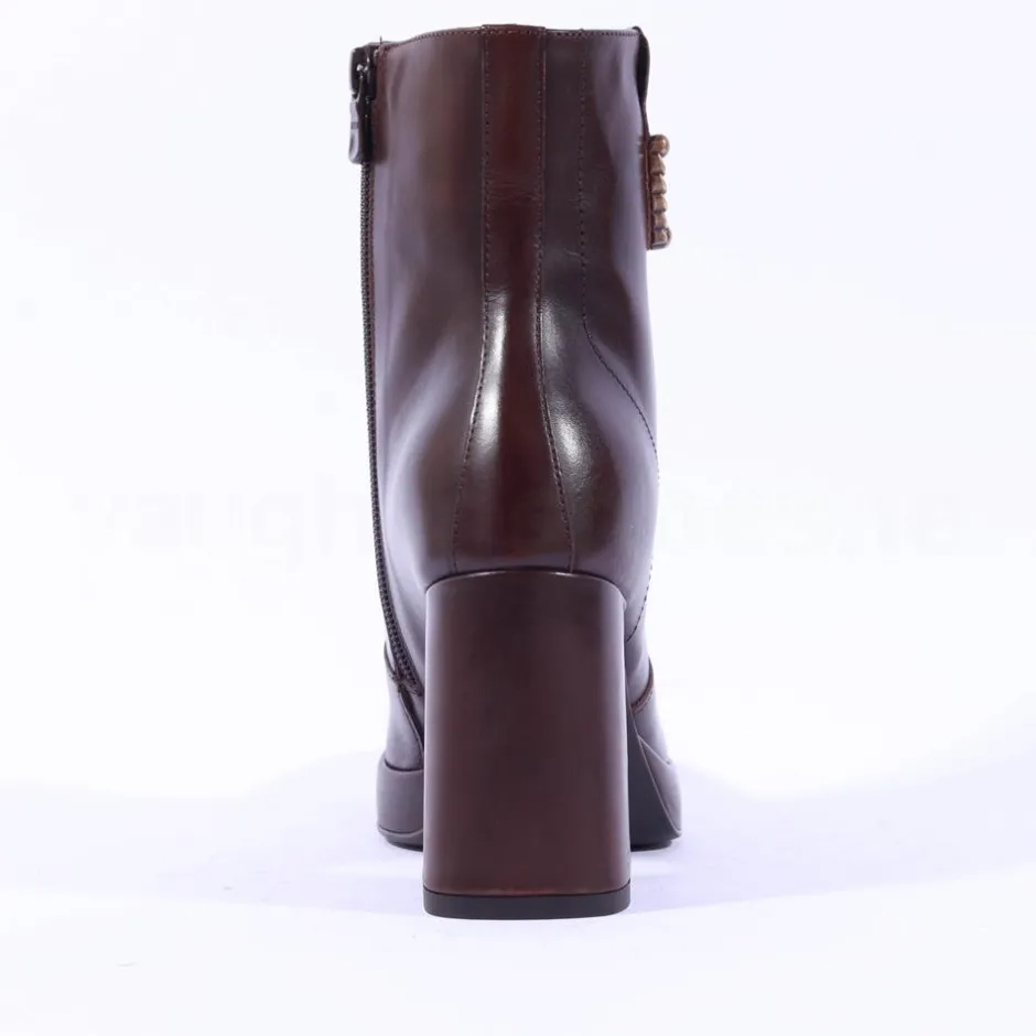 Women NeroGiardini Stack Heel Platform Boot - Brown Leather