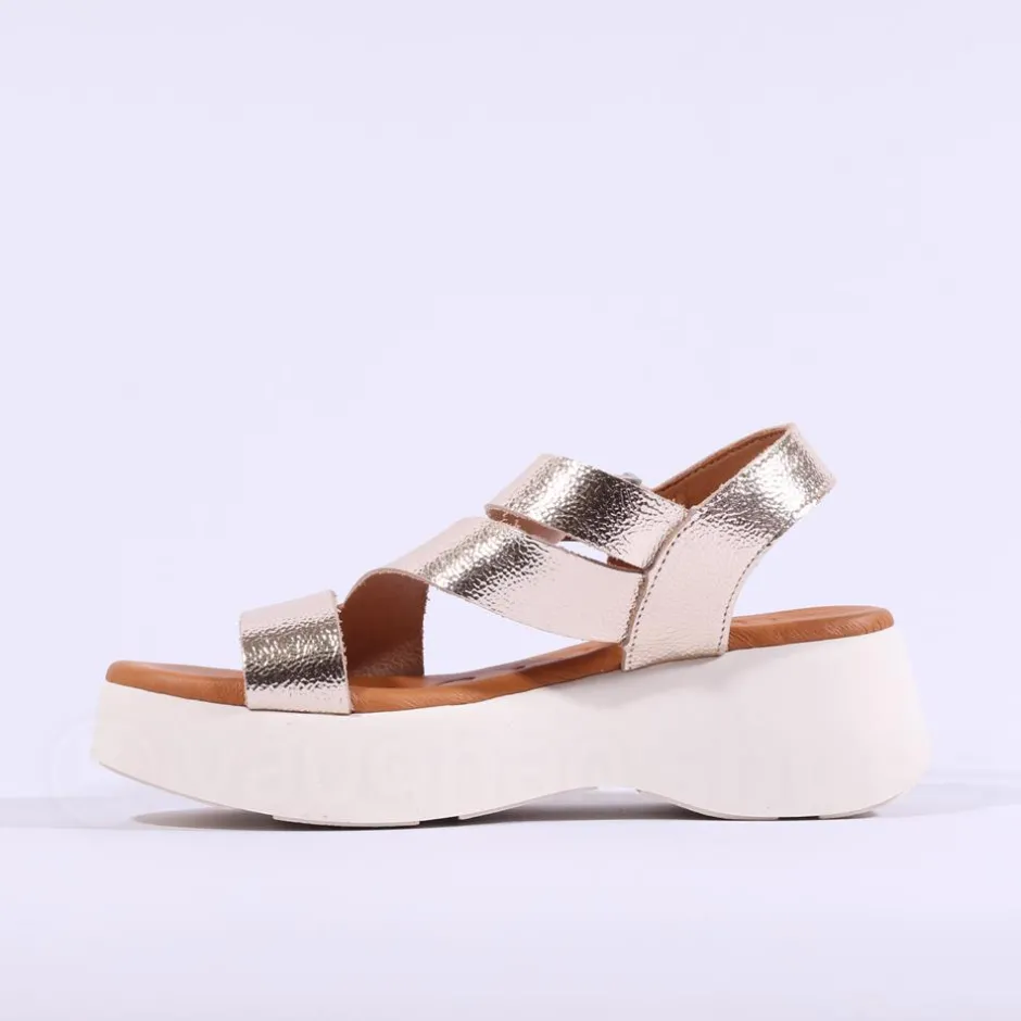 Women Oh My Sandals Strappy Platform Sandal - Gold Metallic