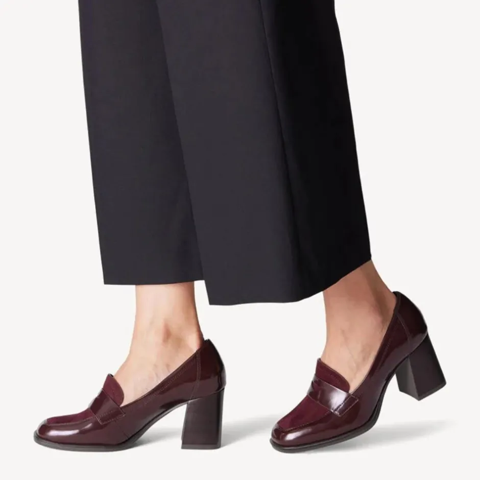 Women Tamaris Linny Stacked Block Heel Loafer - Wine Combi