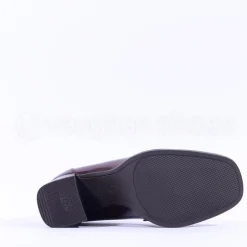 Women Tamaris Linny Stacked Block Heel Loafer - Wine Combi