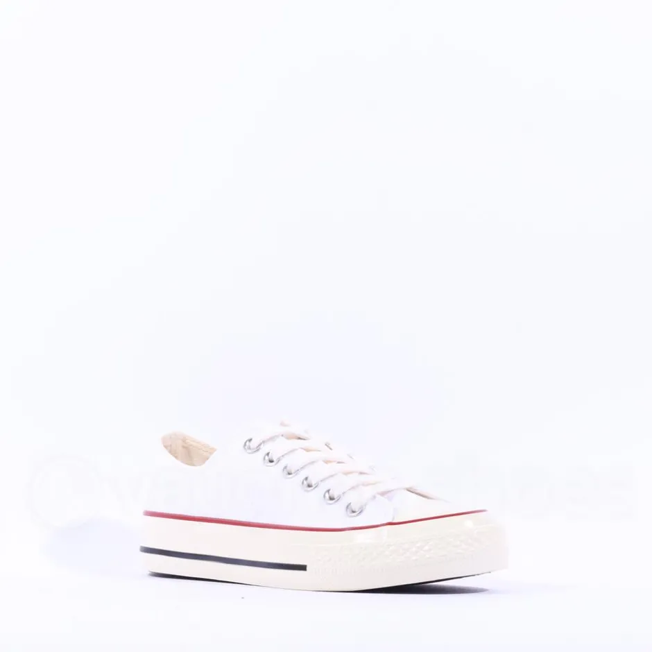 Women Victoria Tribu Low Cut Classic Sneaker - White