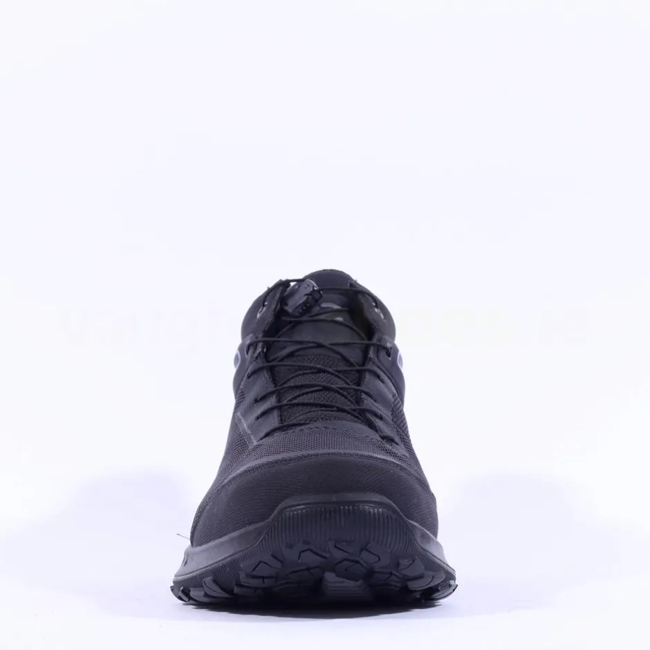 Ecco Men Ult-Trn Waterproof Ankle Boot - Black