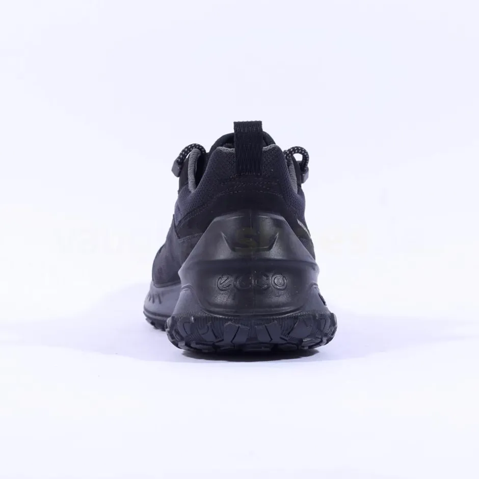 Ecco Men Ult-Trn Waterproof Hiking Shoe - All Black