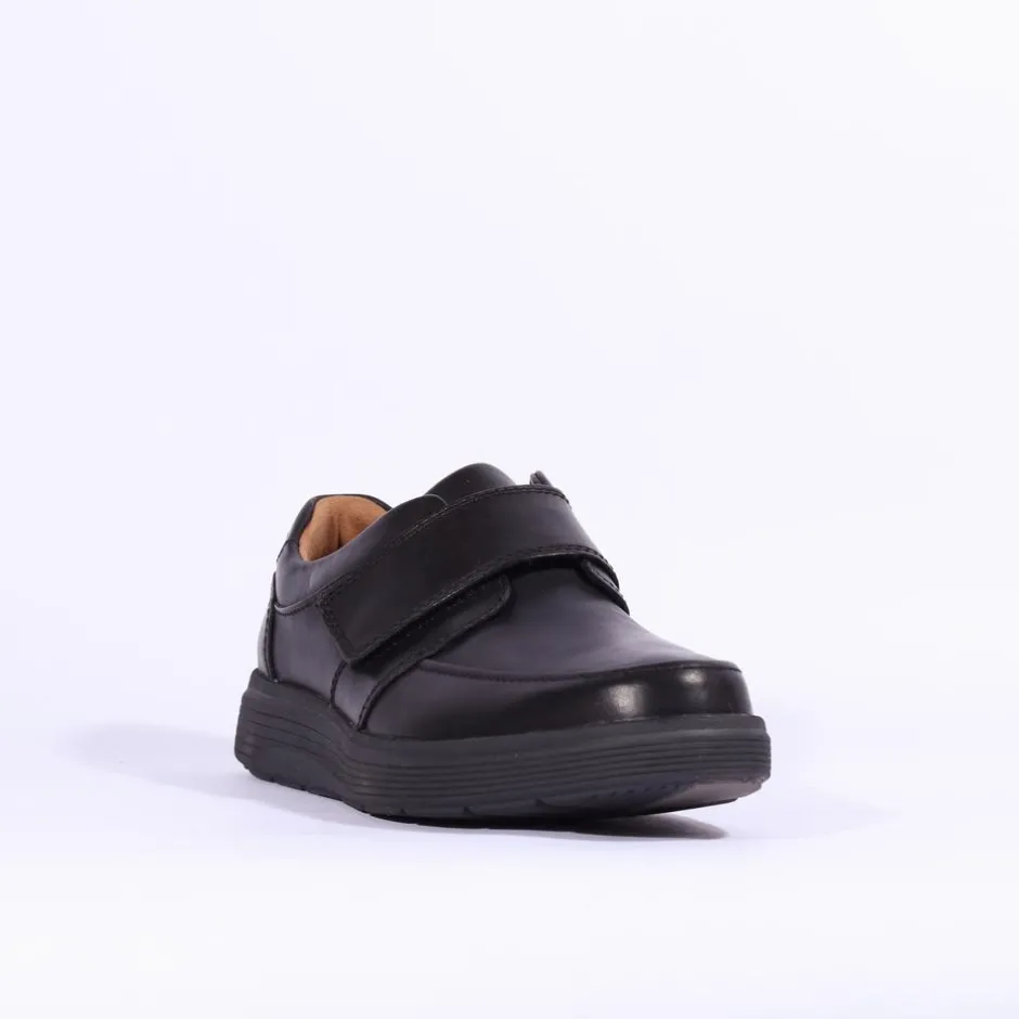 Clarks Men Un Abode Strap (Wide Fit) - Black Leather