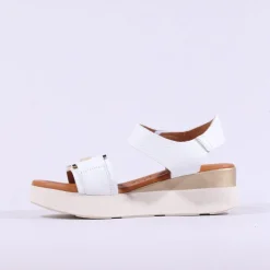 Women Oh My Sandals Velcro Link Wedge - White