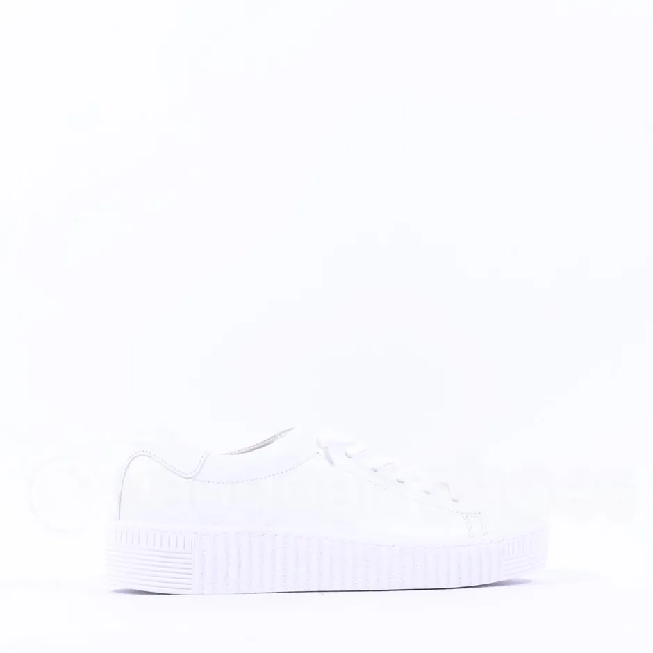 Women Gabor Woodall Elastic Lace Trainer - White Leather