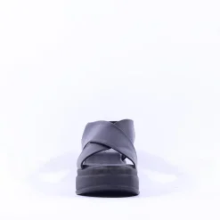Women Tamaris Wren Cross Platform Sandal - Black