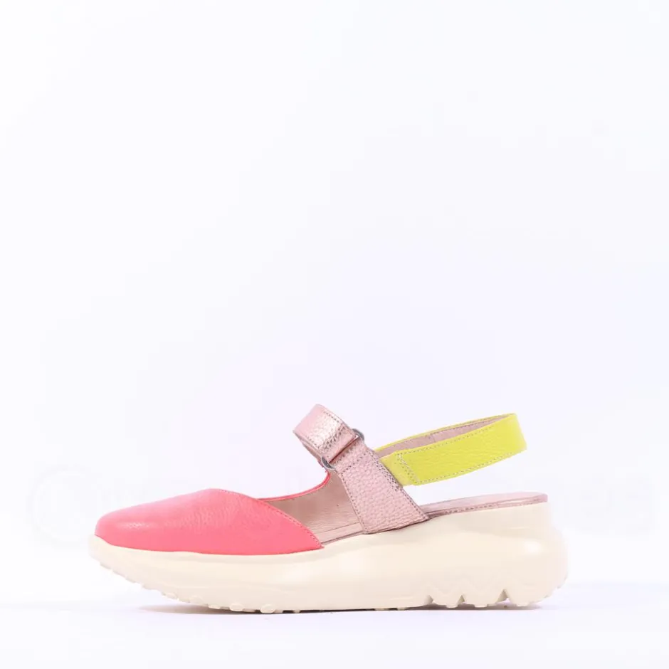 Women Wonders Zaire Velcro Strap Curvy Sandal - Coral Combi