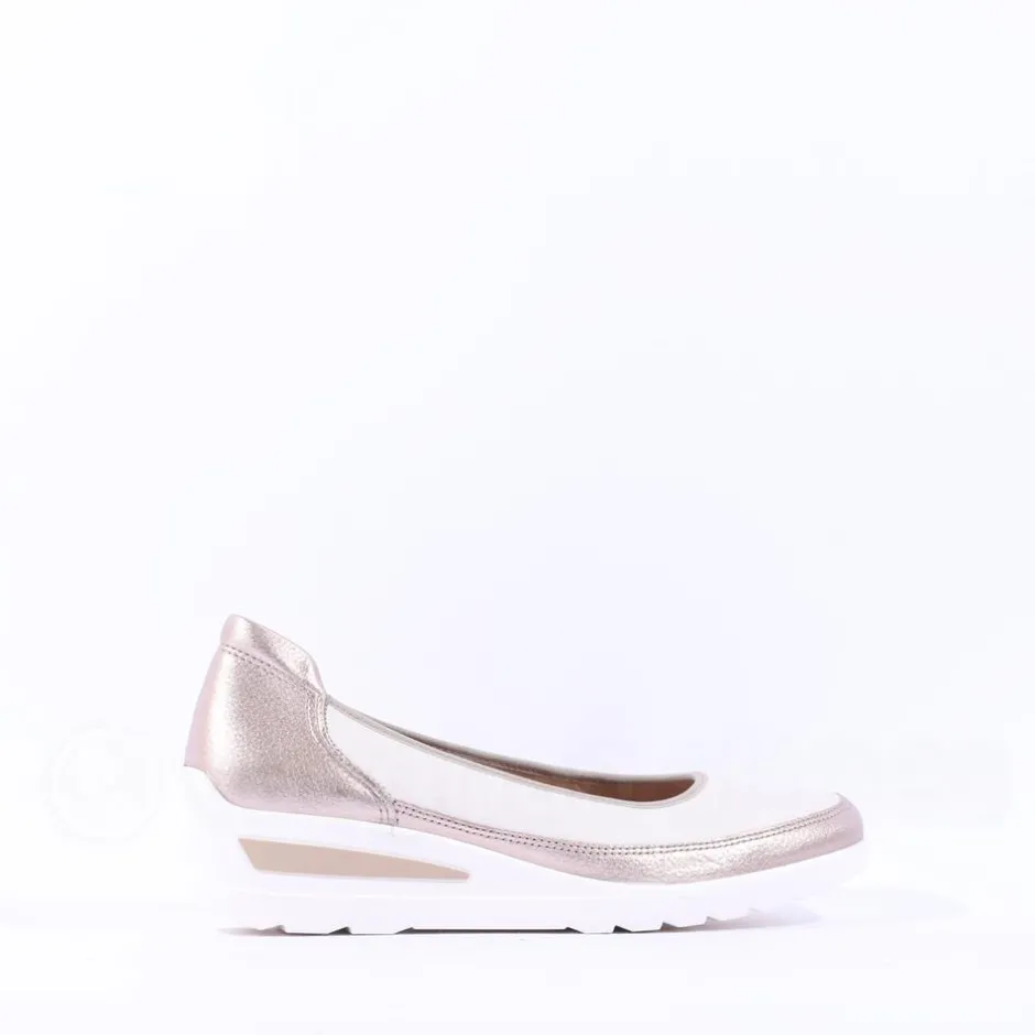 Women Ara Zurich 2.0 Wedge Slip On - Cream Gold